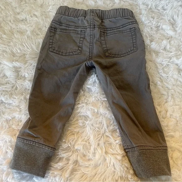 Cat & Jack brand | 18 M Boy Cargo Jeans | - Picture 4 of 5